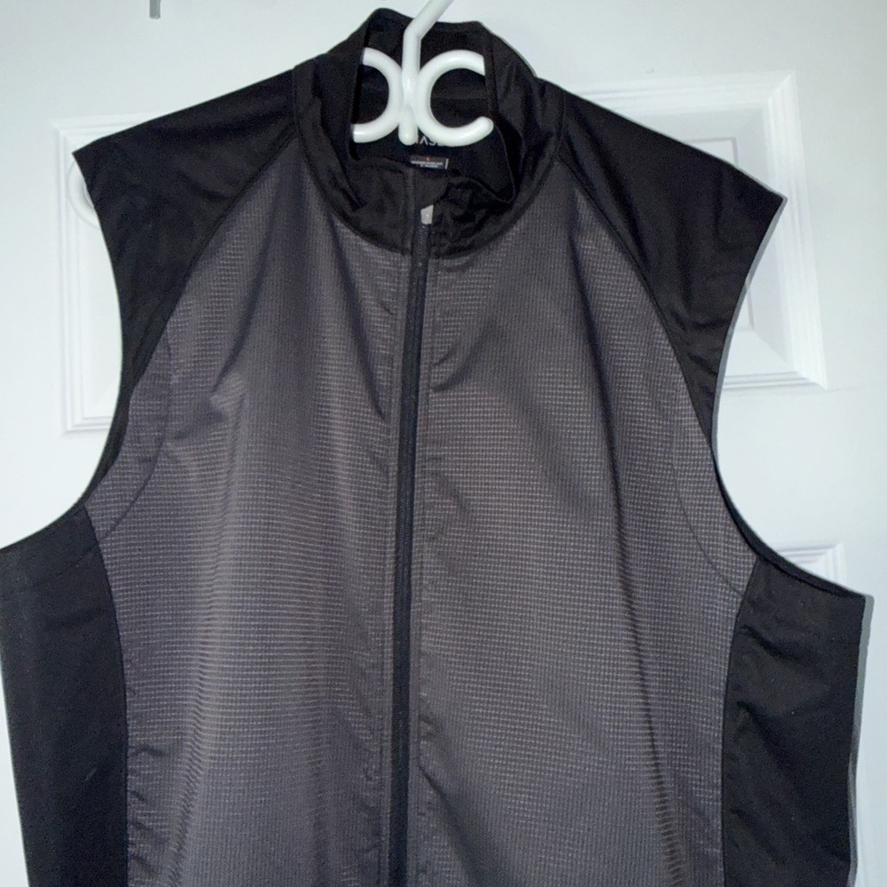 Men's Black & Charcoal Performance Softshell Vest